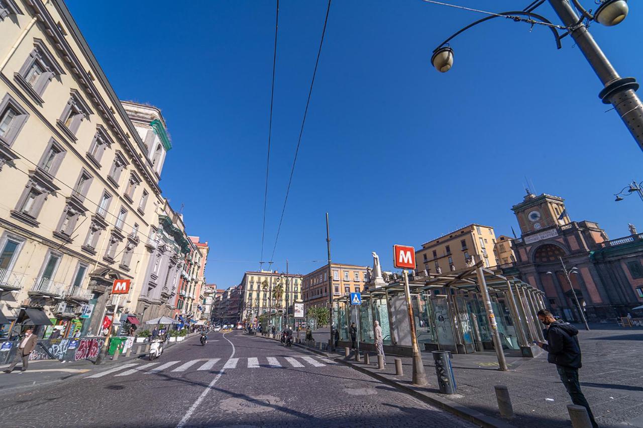 Al Campanile H Napoli Centro, By Clapa Group Hotel Exterior photo