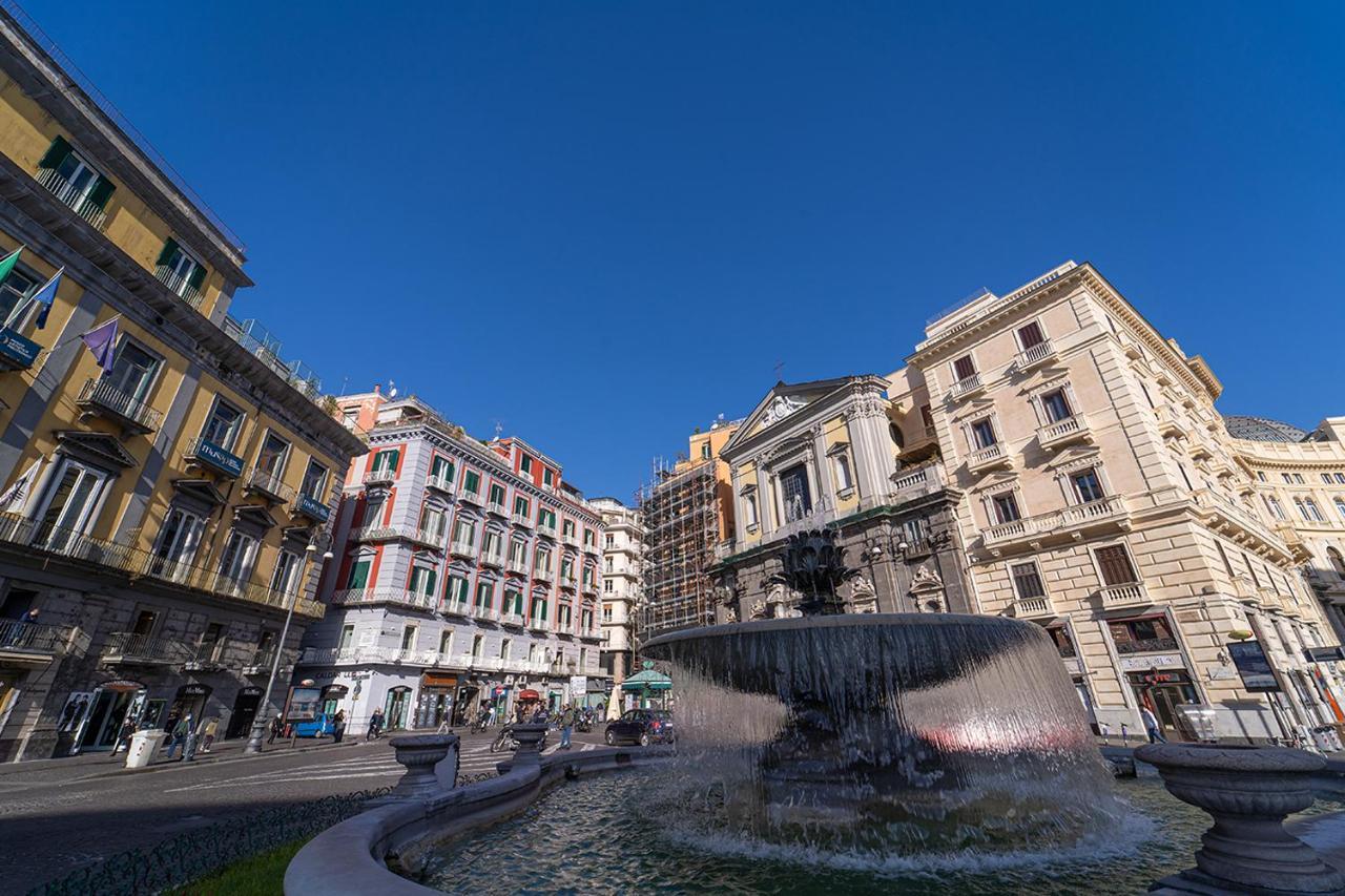 Al Campanile H Napoli Centro, By Clapa Group Hotel Exterior photo