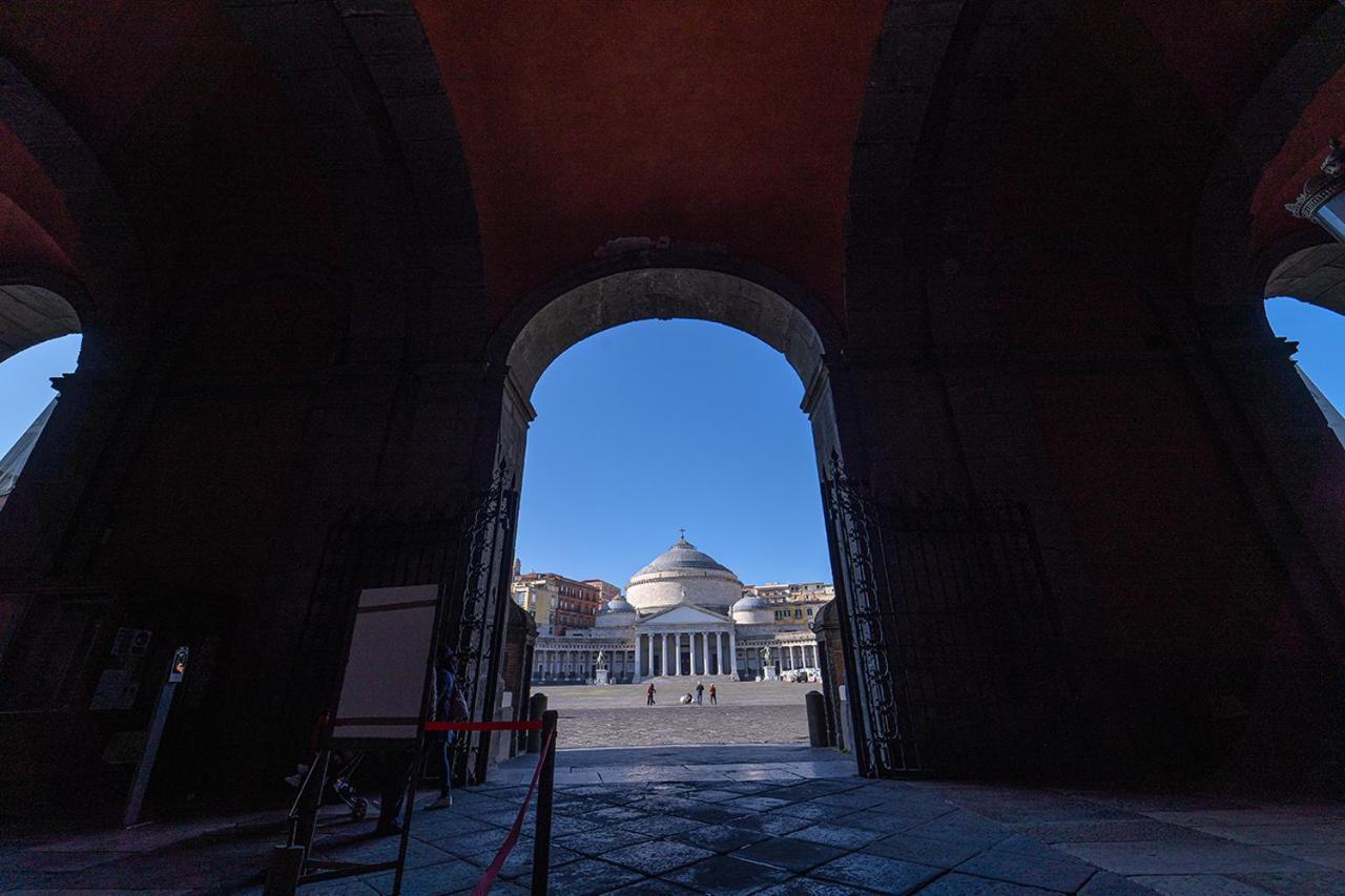 Al Campanile H Napoli Centro, By Clapa Group Hotel Exterior photo