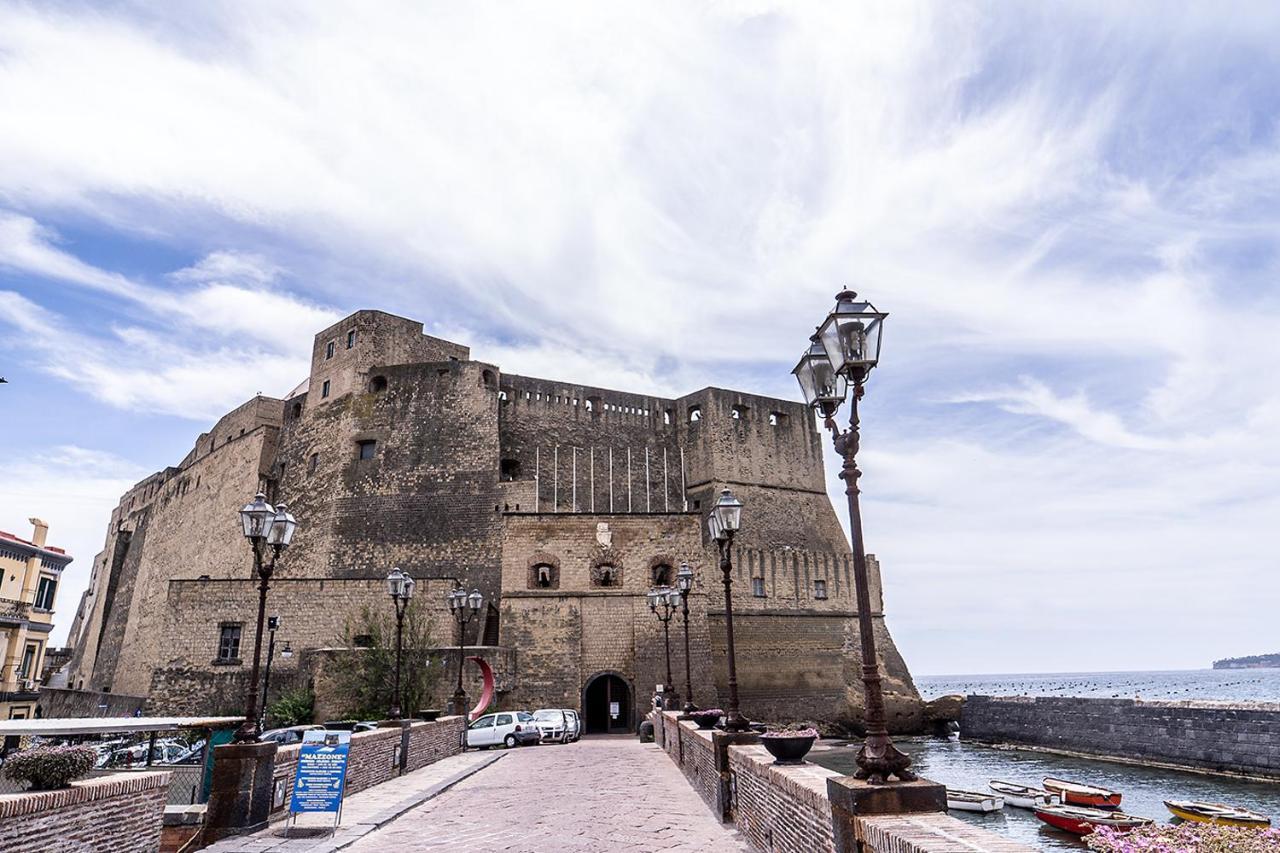 Al Campanile H Napoli Centro, By Clapa Group Hotel Exterior photo